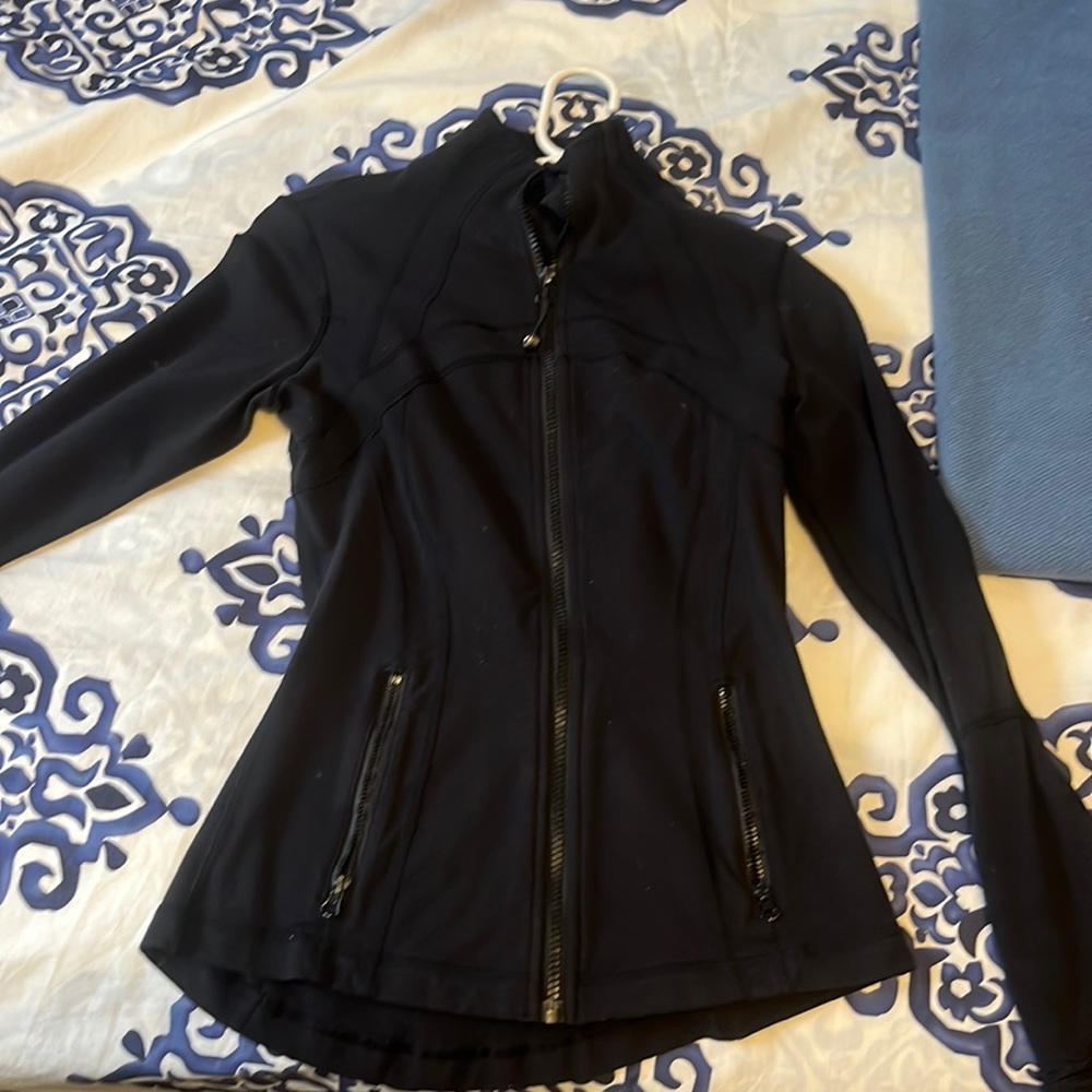 Lulu lemon black zip up